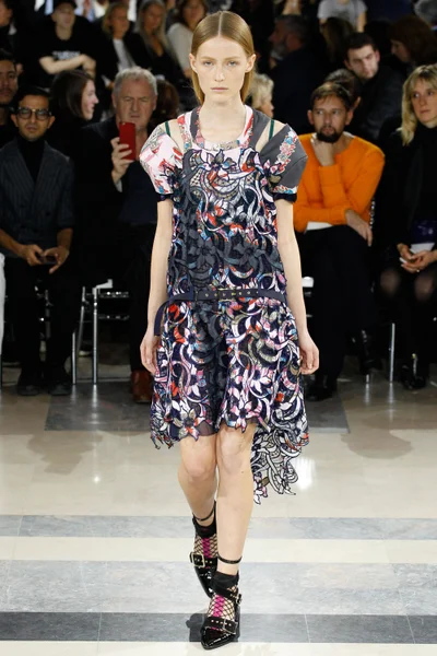 Look 1